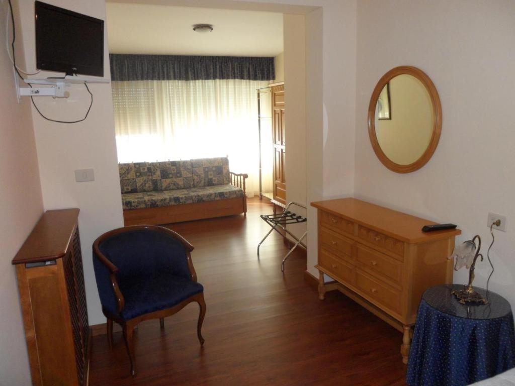 Hotel Avenida Baiona Sabaris Exteriér fotografie